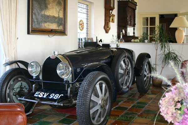 Bugatti livingroom 501JB